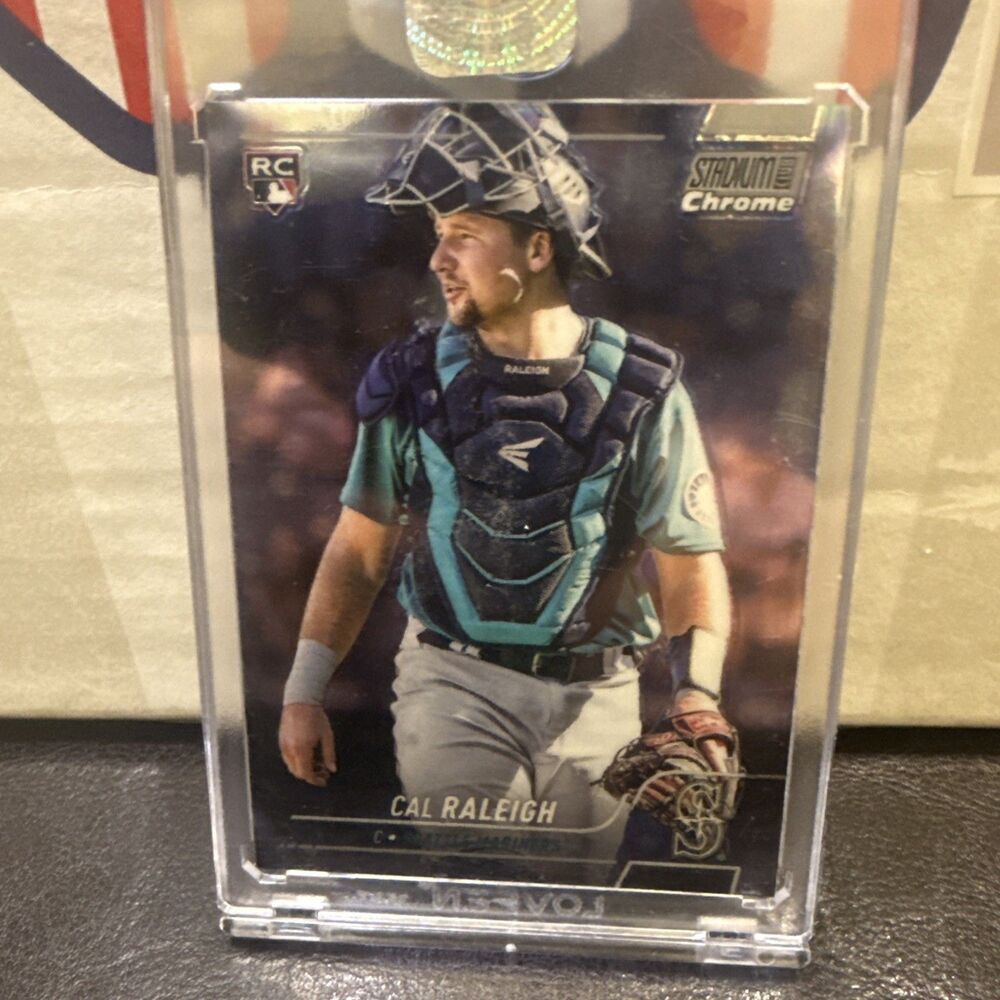 2022 Topps Stadium Club - Cal Raleigh #255 Chrome Rookie. 🔥🔥